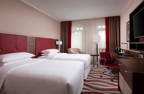 Kaluga Hotel | Indulge at Four Points by Sheraton Kaluga - 5 Star Retreat