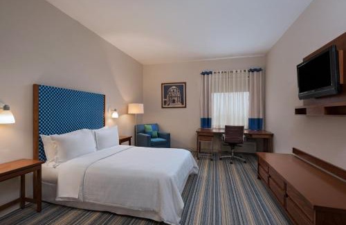 Guadalupe Hotel | Discover Four Points by Sheraton Monterrey Linda Vista