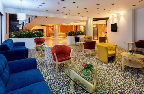 La Aguacatala Hotel | Relax at Four Points by Sheraton Medellín - 4-Star Retreat