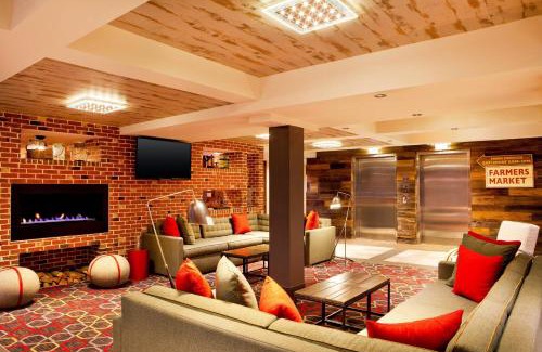 Christiana Hotel | Discover Four Points by Sheraton Newark Christiana Wilmington