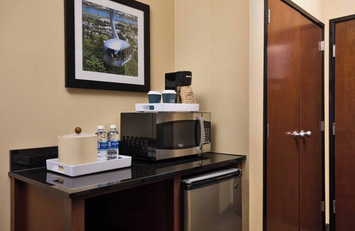 Wilkes East Hotel | Discover Four Points By Sheraton Portland East's Spa Retreat