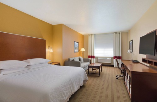 Wilkes East Hotel | Discover Four Points By Sheraton Portland East's Spa Retreat