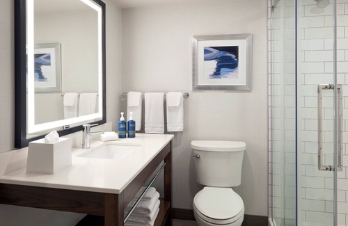Point Edward Hotel | Relax at Four Points by Sheraton Point Edward Sarnia