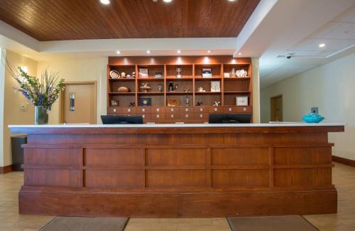 Stonebridge Hotel | Discover Four Points by Sheraton Saskatoon: Family-Friendly Stay
