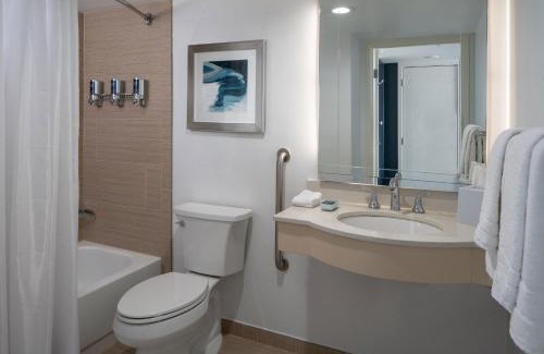 Westshore Hotel | Relax at Four Points by Sheraton Suites Tampa Airport