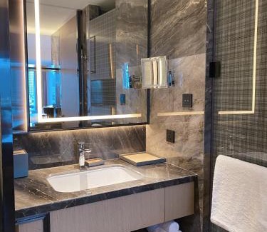 Wuzhong Hotel | Relax at Four Points by Sheraton Suzhou with Pool & Dining
