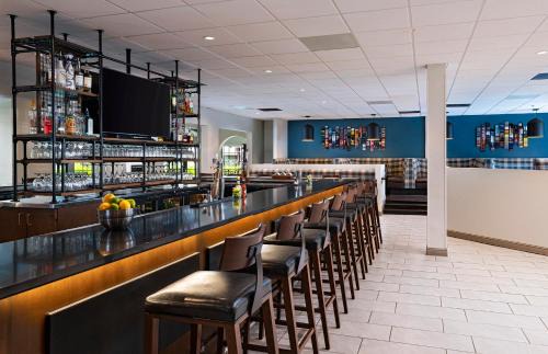 Tucson Hotel | Relax at Four Points by Sheraton Tucson Airport Hotel