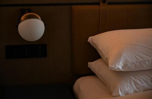 Midong District Hotel | Discover Four Points by Sheraton Urumqi: Family-Friendly Haven