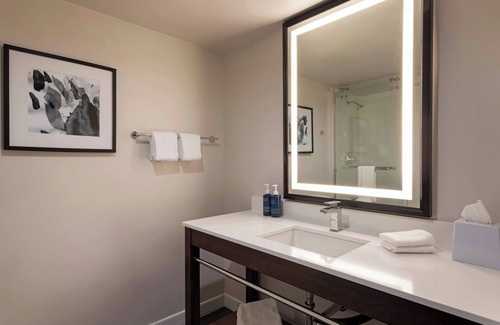 West Park Community Hotel | Discover Comfort at Four Points by Sheraton Bakersfield