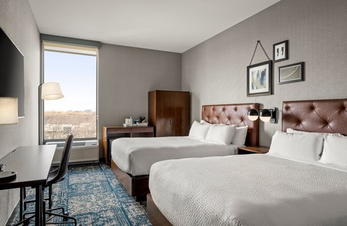 Westchester Hotel | Eco-Friendly Getaway at Four Points by Sheraton Chicago