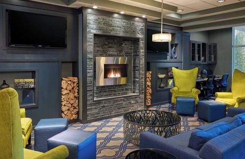 Williston Hotel | Discover Four Points by Sheraton Williston - Family-Friendly Stay