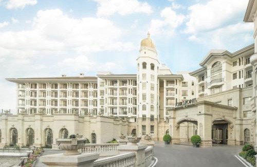 Yangdong District Hotel | 5-Star Four Points by Sheraton Yangjiang City Center Hotel