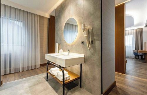 Cankaya Hotel | Four Points Flex by Sheraton Ankara Cukurambar