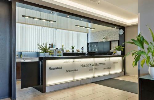 Liefering Hotel | Pet-Friendly Austria Trend Hotel Salzburg Messe with Pool