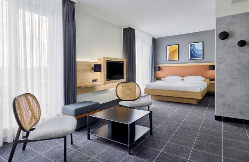 Tiefenbroich Hotel | Discover Precise House Düsseldorf Airport: Pet-Friendly Retreat