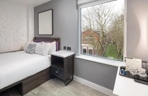 Bethnal Green Hotel | Discover YOTEL London Shoreditch with Family-Friendly Amenities