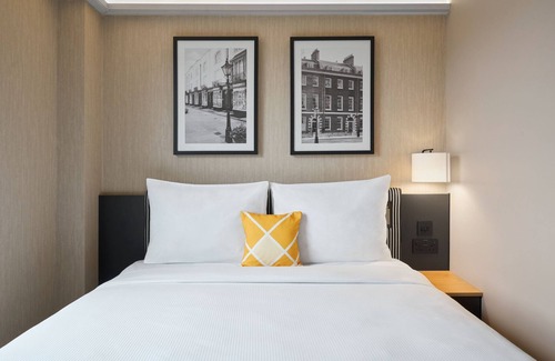 St. Pancras Hotel | Comfortable Stay at Four Points Express by Sheraton London Euston