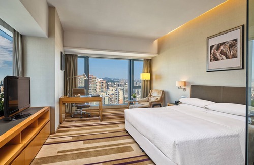 Guangzhou Hotel | Experience Four Points by Sheraton Guangzhou, Dongpu Today!