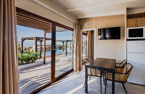 Benidorm Hotel | Grand Luxor Village: 4-Star Stay with Ocean View & Spa
