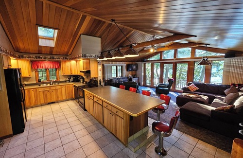 Embden House | Family-Friendly Waterfront Retreat at Embden Lake - 10/10!
