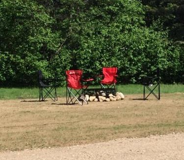 South Algonquin Other | Kid-Friendly Retreats at Four Seasons Algonquin Cabins