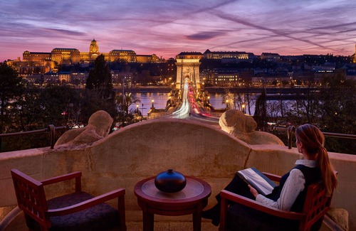 Belvaros - Lipotvaros Hotel | Experience the Elegance of Four Seasons Gresham Palace