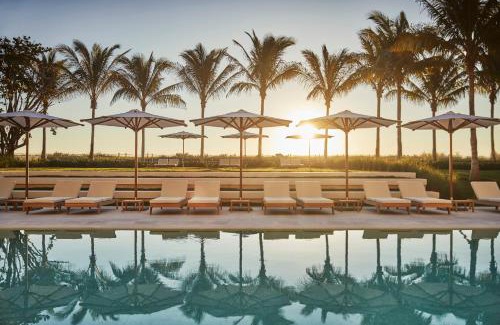 Surfside Hotel | Experience Elegance at Four Seasons Hotel, Oceanfront Bliss