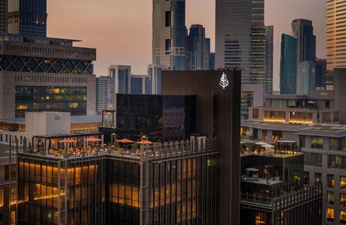 Trade Center Hotel | Elegant Four Seasons Hotel Dubai with Spa & Ocean Views