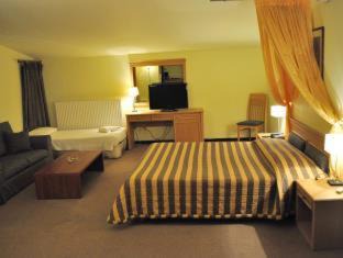 Thermi Hotel | Oceanfront Four Seasons Hotel: Pet-Friendly & Family Welcome