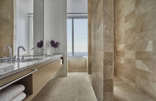 Center City West Hotel | Experience Four Seasons Hotel Philadelphia at Comcast Center