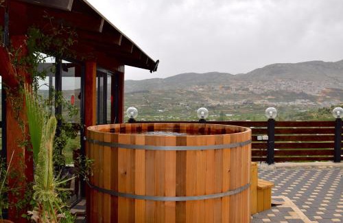 Masade Ski Chalet | Unforgettable Stay at Four Seasons View - Rated 10/10