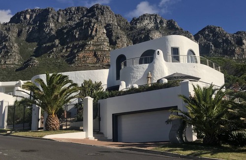 Camps Bay Apartment | Experience Four Uitsig Camps Bay: Ocean View Retreat