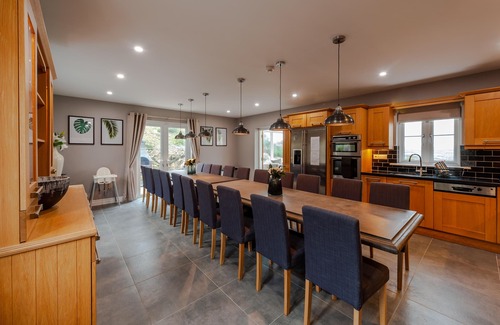 Kinsale House | Exquisite Four Winds in Kinsale: Ocean View & Pool Access