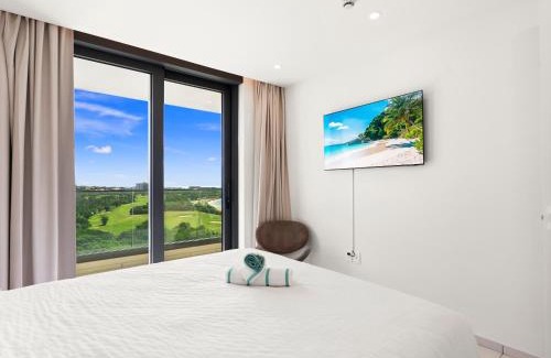 Maho Apartment | Oceanfront Bliss at Fourteen Mullet Bay – 4-Star Retreat