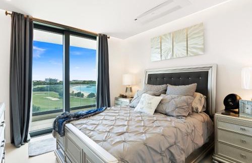 Maho Apartment | Oceanfront Bliss at Fourteen Mullet Bay – 4-Star Retreat