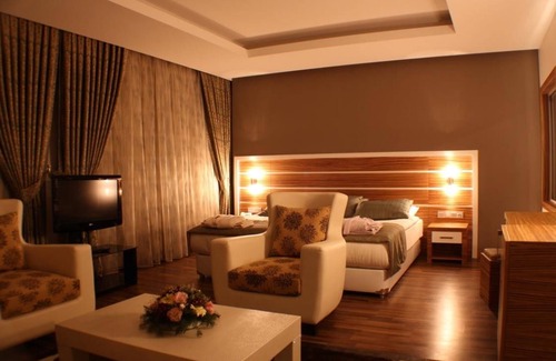 Dortyol Hotel | Relax at Fourway Hotel SPA & Restaurant - 4-Star Comfort