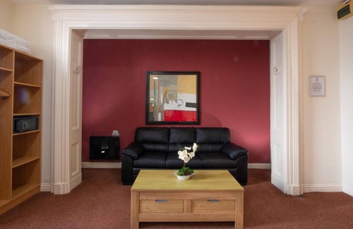 Custom House Hotel | Discover Fox Connaught: Family-Friendly with Restaurant & More