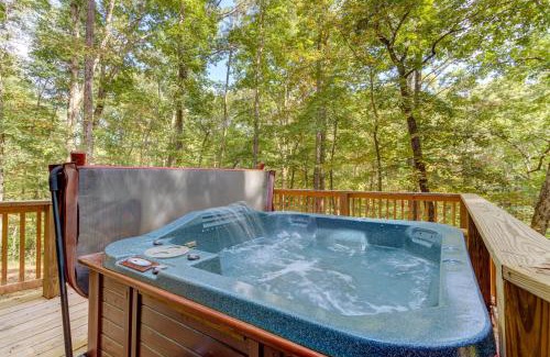 Eagle Mountain House | Inviting Fox Hollow: Pet-Friendly Retreat with Pool & Hot Tub