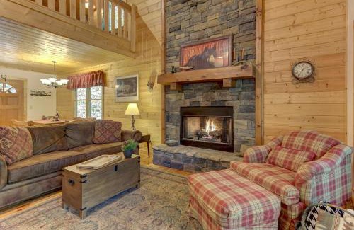 Eagle Mountain House | Inviting Fox Hollow: Pet-Friendly Retreat with Pool & Hot Tub