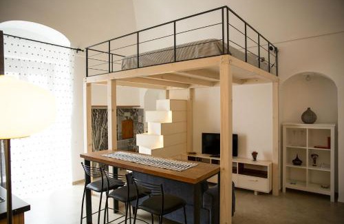Santeramo in Colle Apartment | Family-Friendly Fox House: Guest Rated 10/10