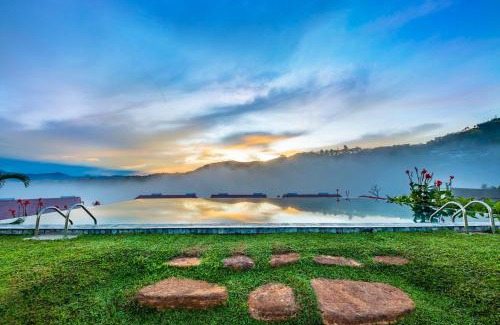 Kandy Hotel | Elegant Fox Kandy: 5-Star Oceanfront Hotel with Pool