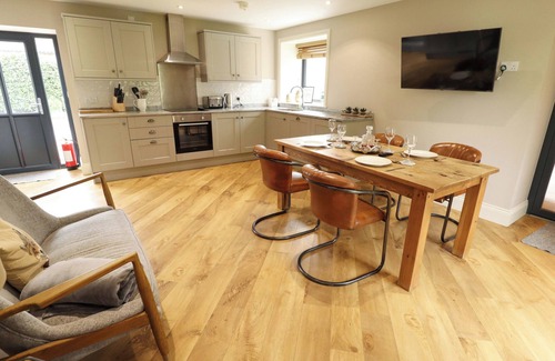 Mappleton Cottage | Fox's Den