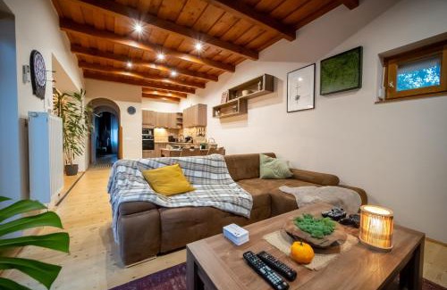 Zalakaros House | Relax at FoxForest Vendégház - 4-Star with Hot Tub Oasis