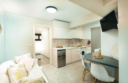 Alepou Apartment | Inviting Foxy Summer House with Pool for Your Getaway