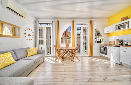 Fort-de-France Apartment | Oceanfront Foyal Suites: Guest Rated 9.8 with Breakfast
