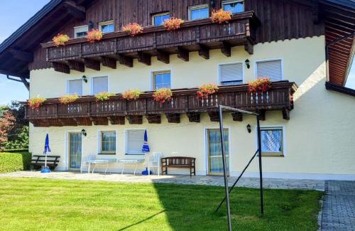 Thyrnau House | Discover Frühstücks-Pension Lichtenauer Hof: Rated 9.2/10
