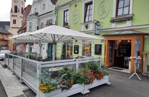 Zwettl House | Family-Friendly Getaway at Frühstückspension Reinhard Todt