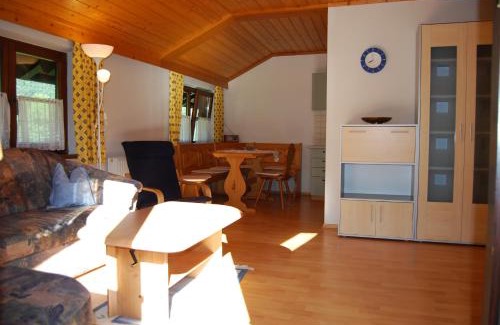 Kufstein House | Cozy Frühstückspension Seefried with 8.6/10 Guest Rating