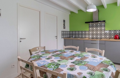Saint-Georges-des-Gardes Cottage | Gite Chemillé-en-Anjou-Chemillé-Melay, 3 bedrooms, 6 persons