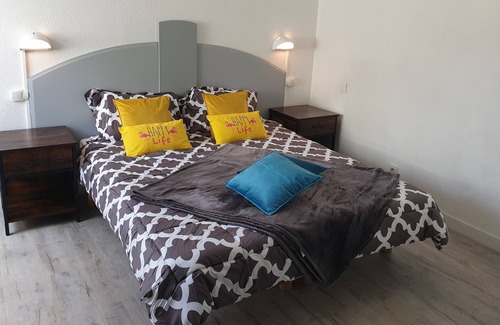 Kerfany-les-Pins Apartment | Comfortable Studio Mezzanine Steps from the Beach